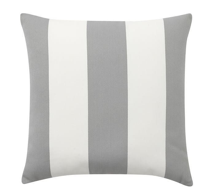 Square striped outdoor cushion cover made of weather-resistant polyester with concealed zipper Kalsten