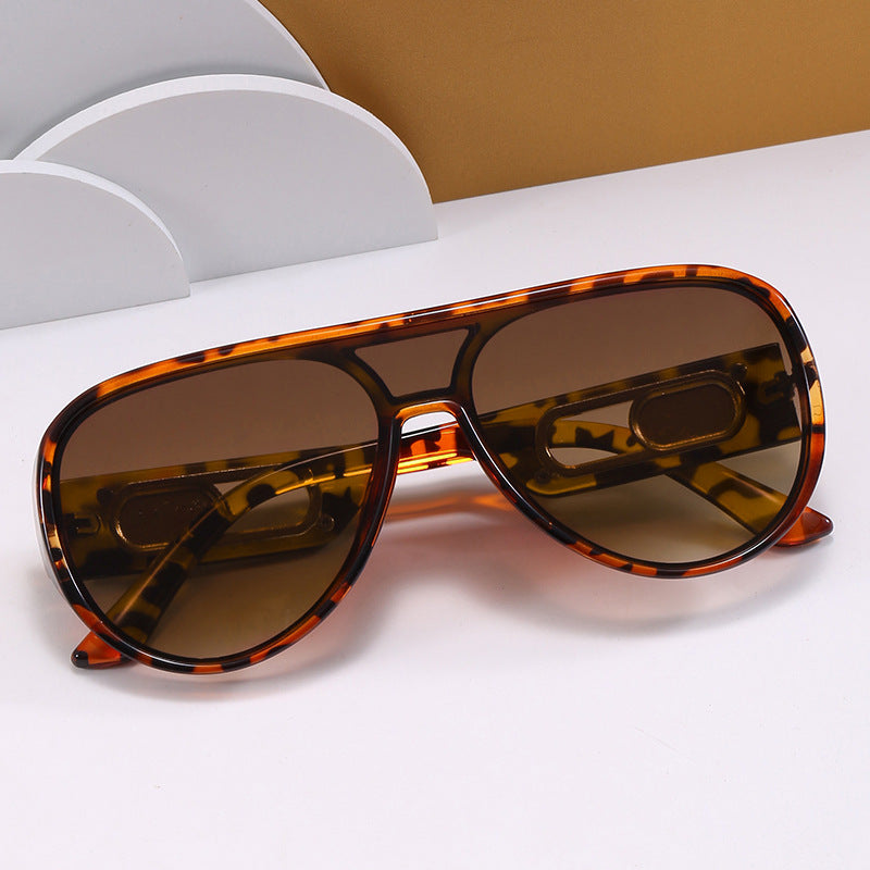 Ladies Elegant Oversize Sunglasses with Designer Details Kalsten