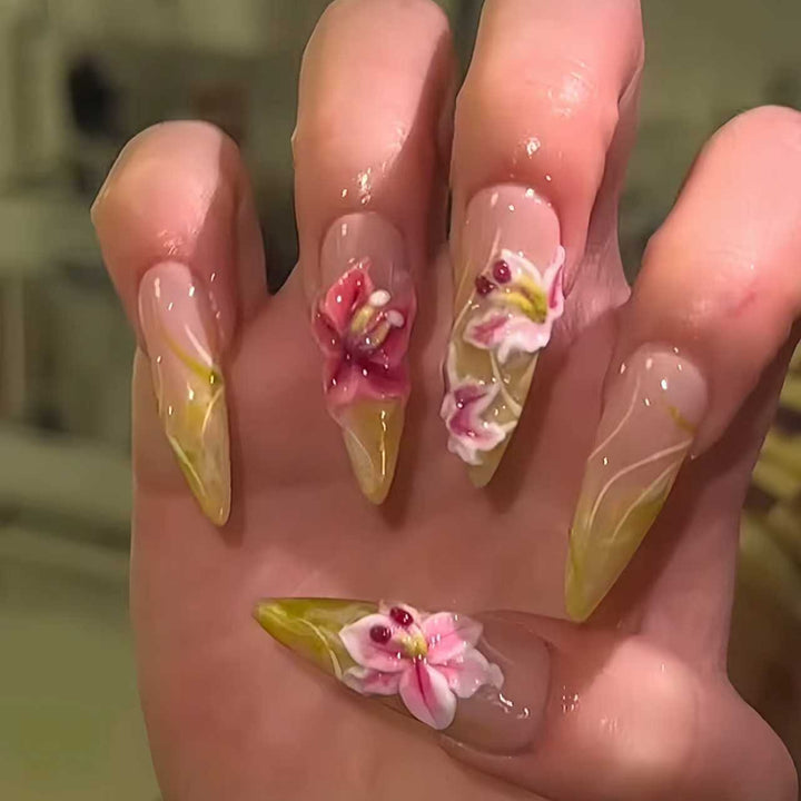 Luxurious 3D Floral Nail Enhancements Kalsten