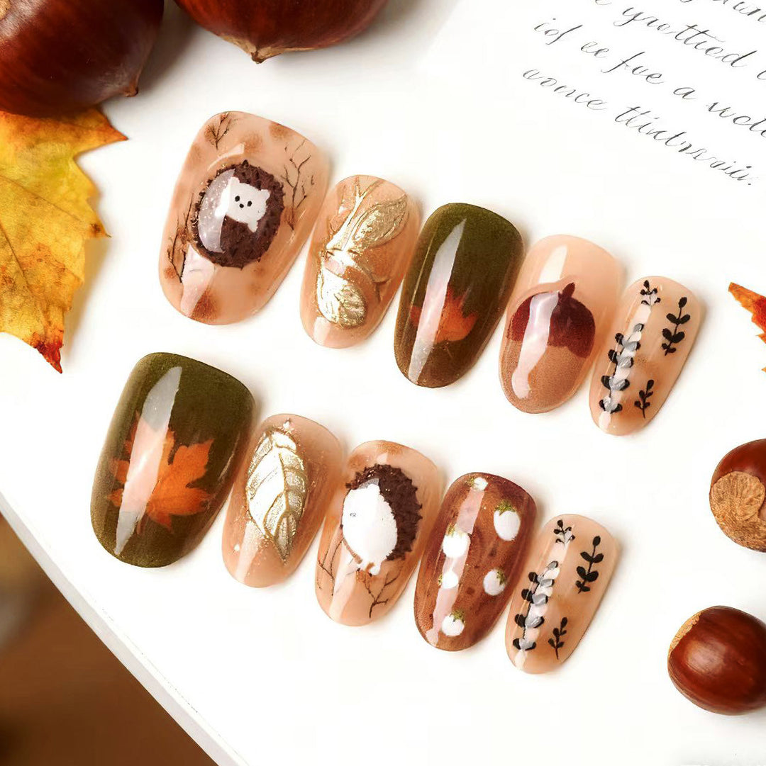 Seasonal Hedgehog-Inspired Press-On Nail Art Set