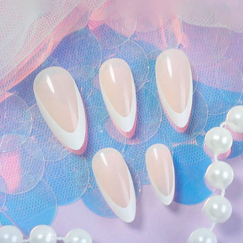 Nail art set with elegant French manicure Kalsten
