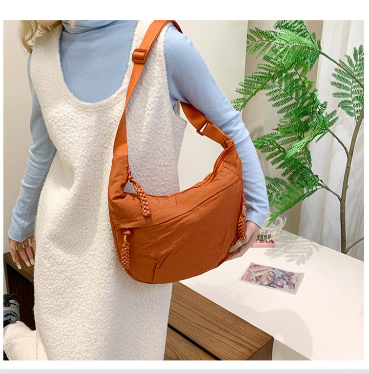 Comfortable shoulder bag with practical compartments Kalsten