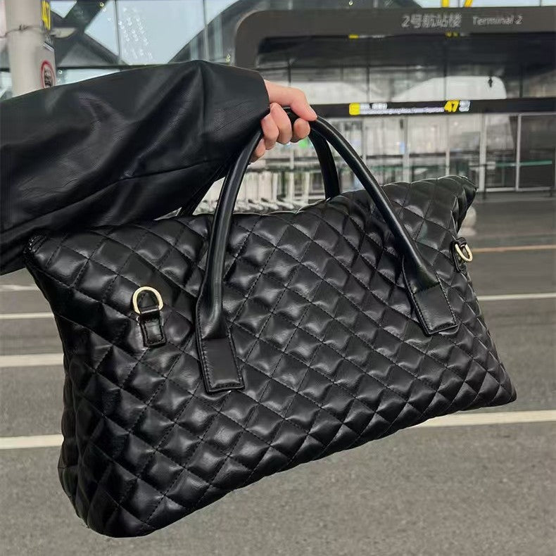 Stylish and Practical Travel Bag Kalsten