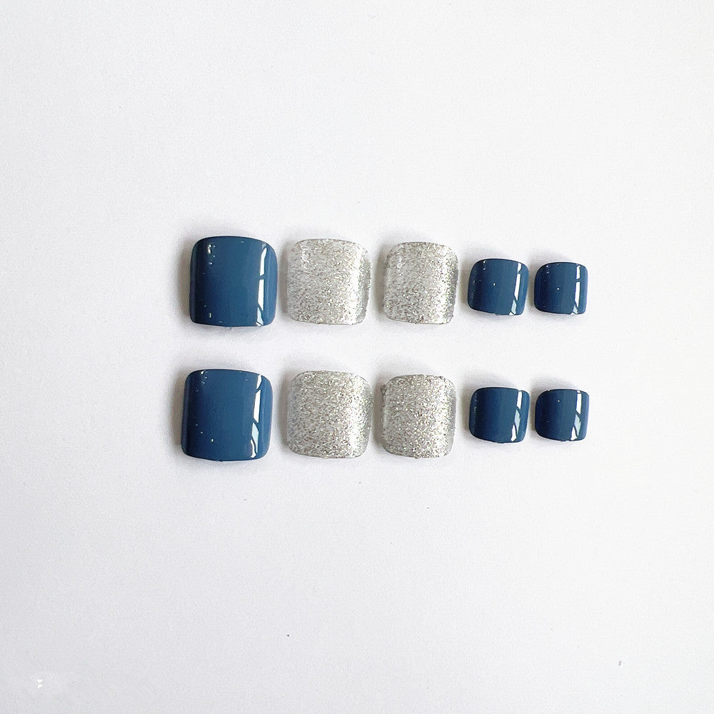 Luxurious Spa-Style Press-On Toenail Set