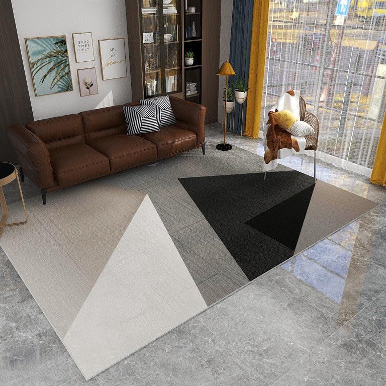 Geometric Pattern Area Rug