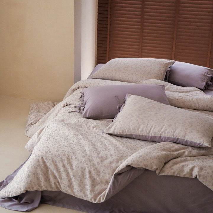 Luxurious bedding set with floral microprint percale and satin finish back