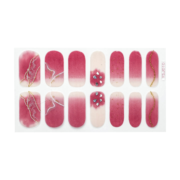 Artistic nail decoration with glitter details Kalsten