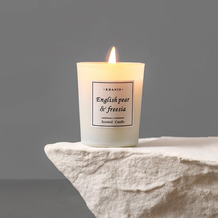 Scented Frosted Glass Soy Wax Candle With English Pear And Freesia Aroma