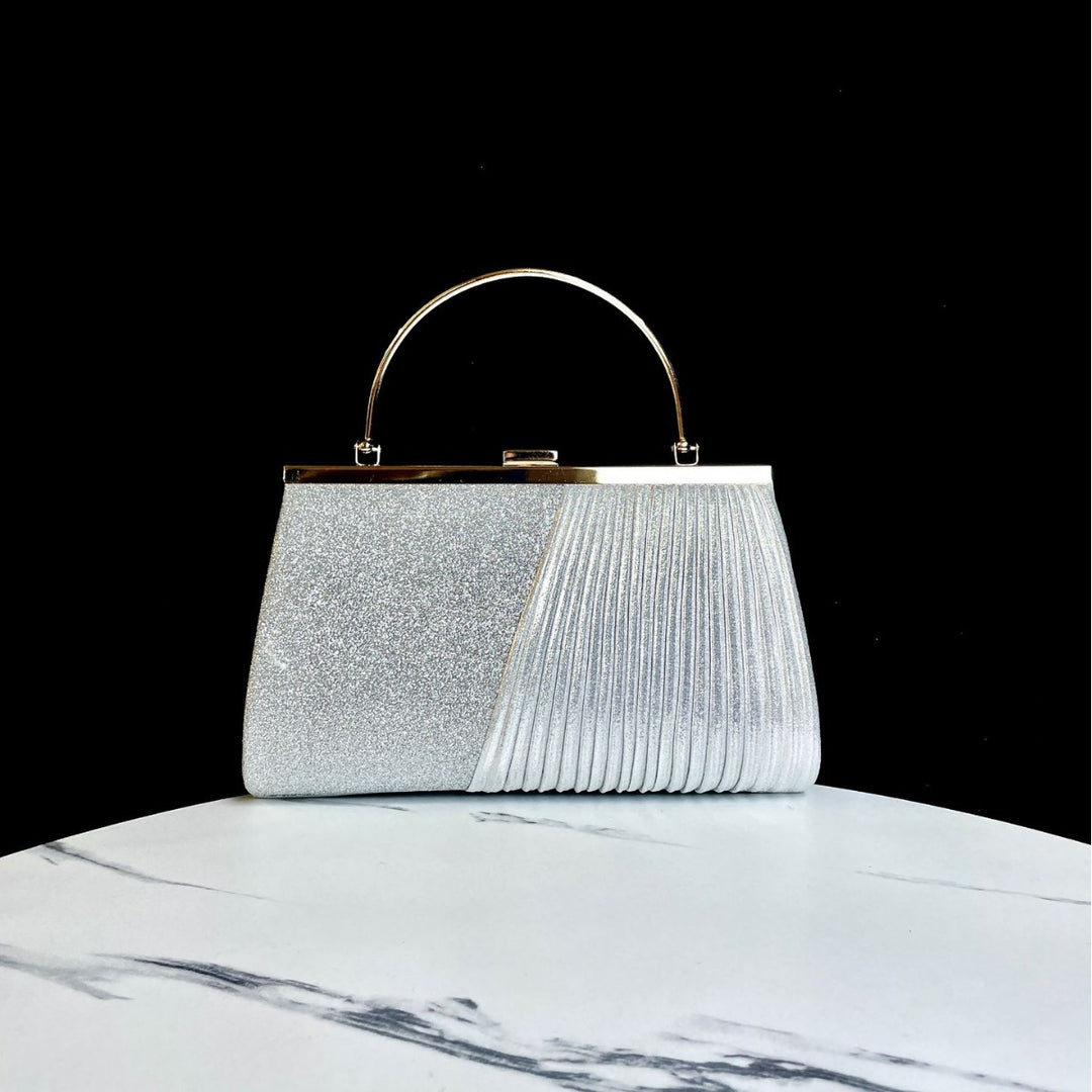 Glamorous Retro Handbag