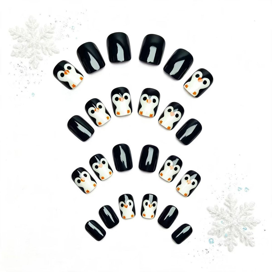 Playful Penguin-Themed Nail Art Kalsten
