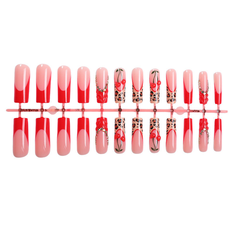 Artificial nail set with creative leopard pattern and sparkling accents Kalsten