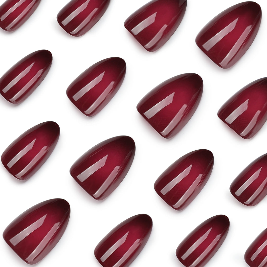 Elegant Stiletto Nails with Gentle Gradient Kalsten