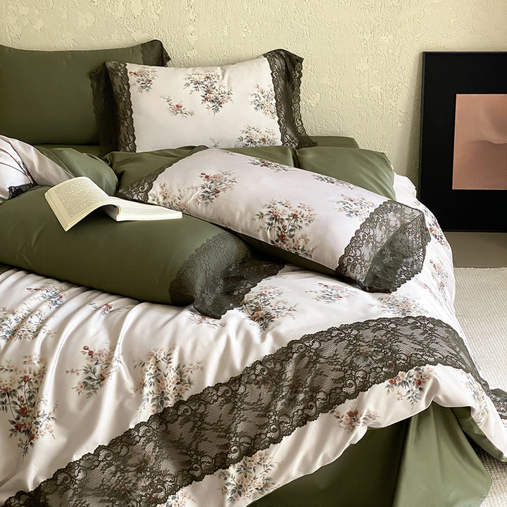 Satin bed linen set with floral print and delicate lace trim