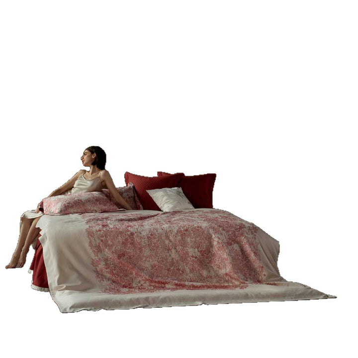 Bedding set made of cotton satin with floral jacquard bedspread and pillowcases