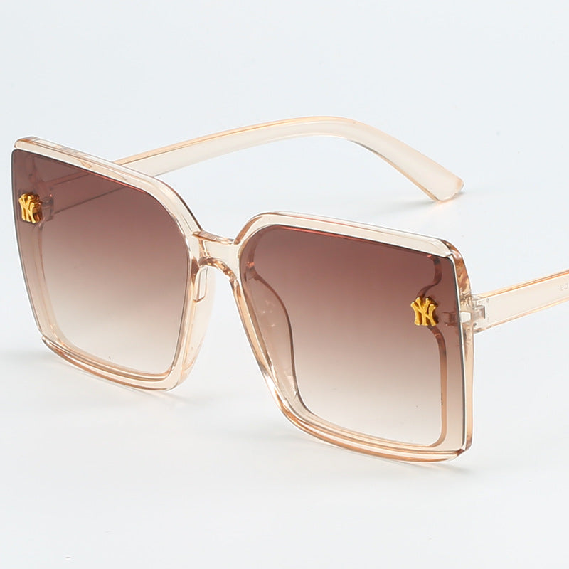 Women's Oversized Sunglasses with Elegant Lenses Kalsten