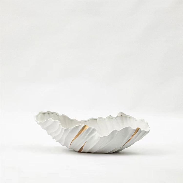 Wavy Shell-Shaped Decorative Centerpiece
