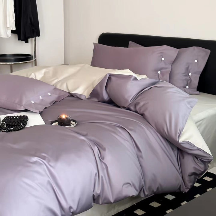 Reversible bedding set made of fine cotton satin with button placket and contrasting back