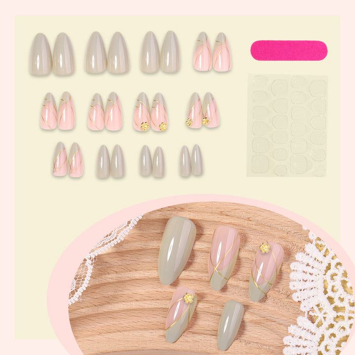 Artificial nail set with elegant marble design and gold accents Kalsten