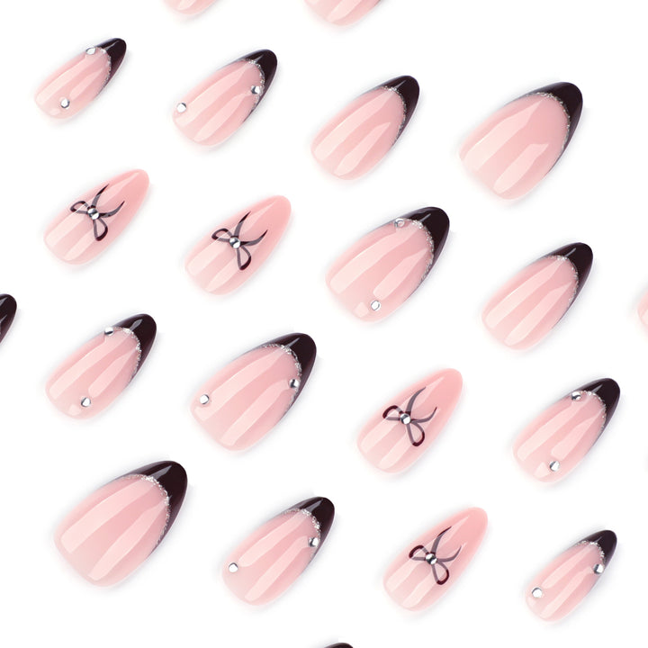 Artful Nail Art with Elegant Bow Decoration Kalsten
