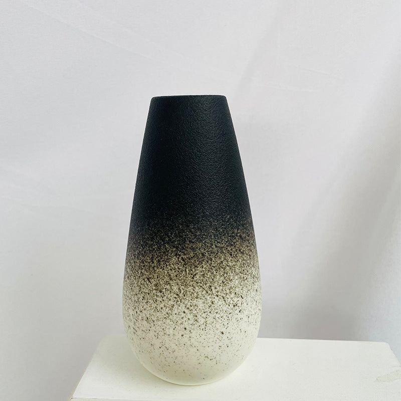 Modern Textured Ceramic Vase Kalsten