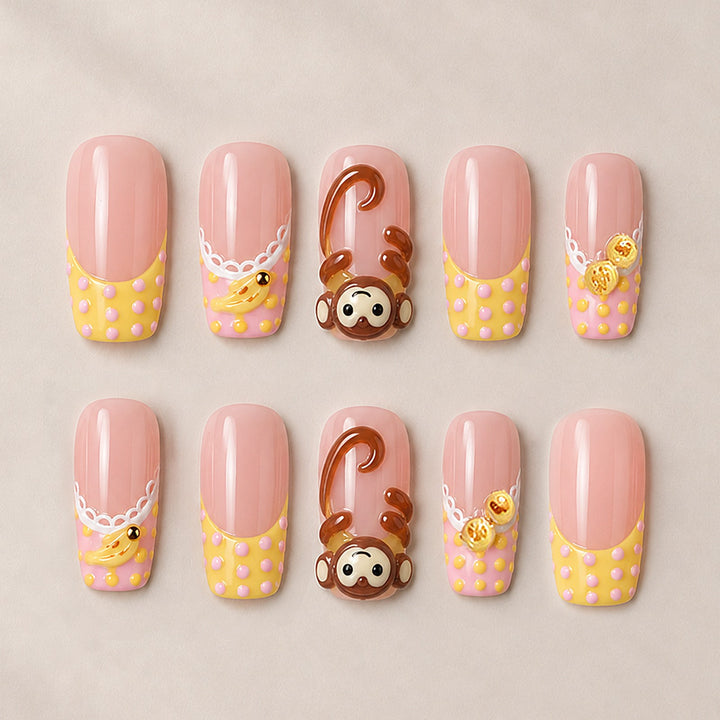 Artificial nail set with playful animal motifs and elegant embellishments Kalsten