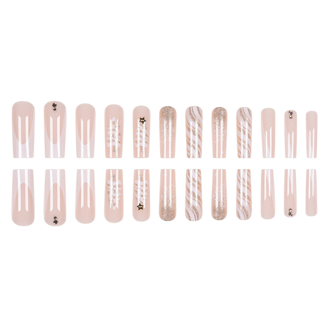 Holiday-Themed Nail Art Extensions Kalsten