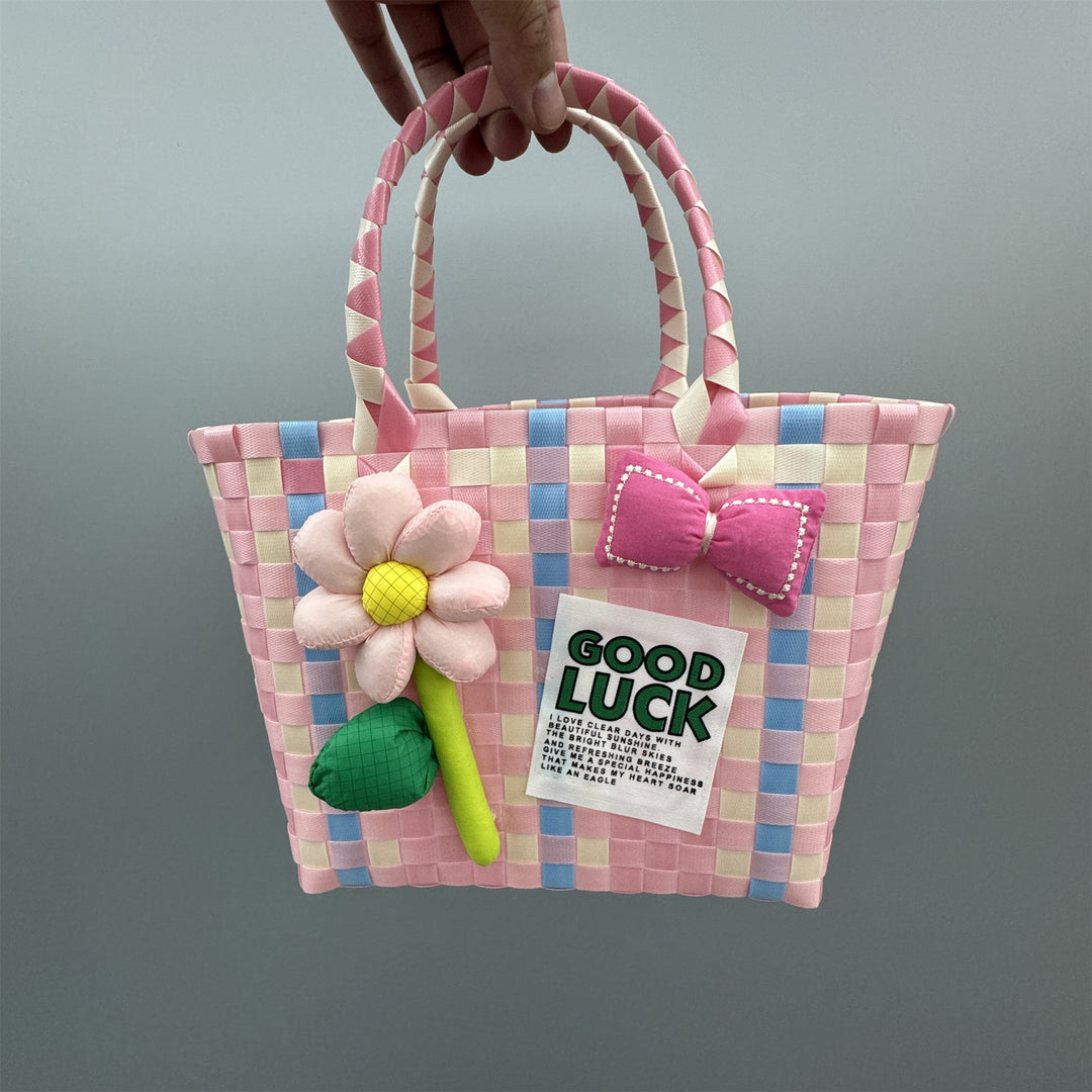 Charming and playful handbag Kalsten