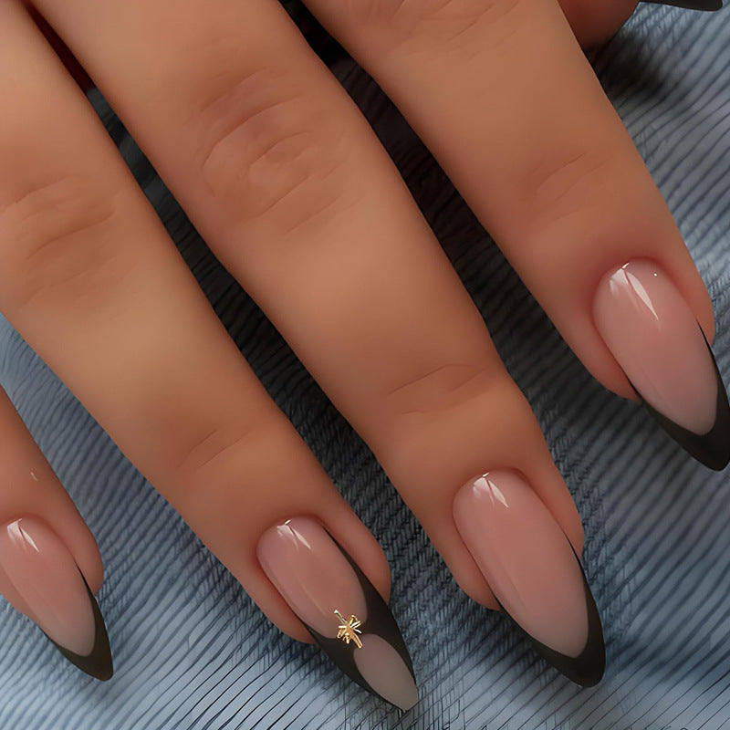Artificial nail set with elegant lace design and glitter details Kalsten