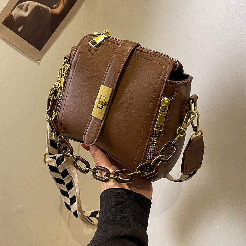 Chic Crossbody Handbag Kalsten