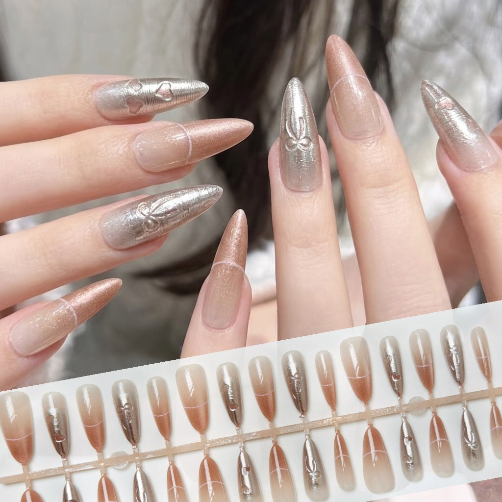 Decorative Press-On Nail Set with Elegant Design