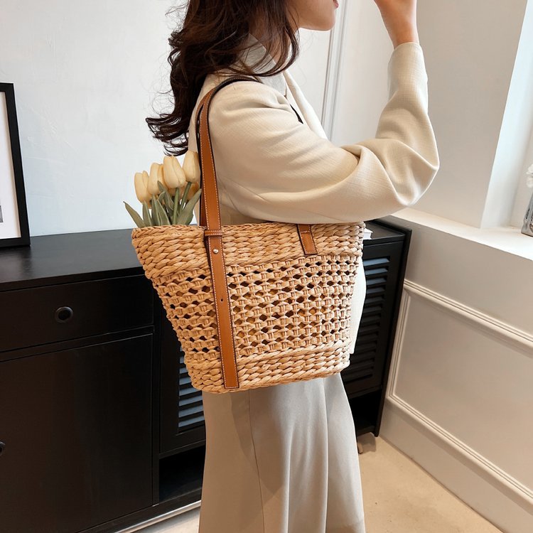 Braided raffia shoulder bag with leather handles Kalsten