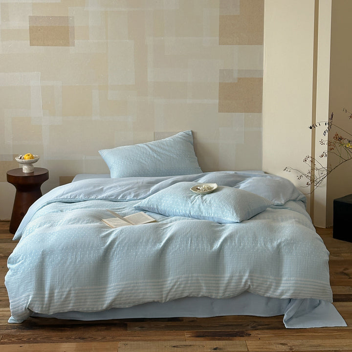 Bedding set made of double-layer cotton gauze with light duvet and pillowcase