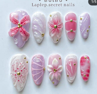 Artificial nail set with floral decorations and delicate glitter Kalsten