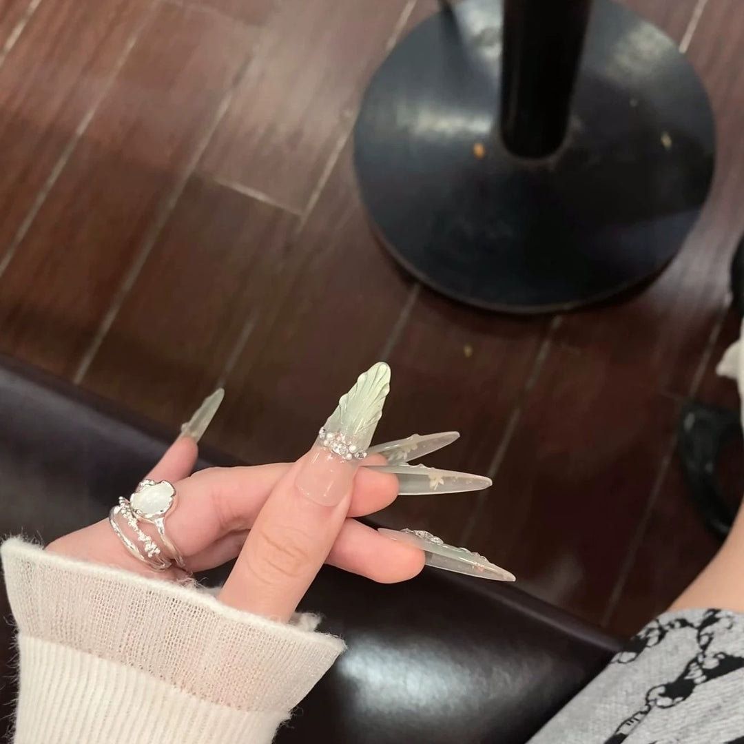 Decorative Floral Acrylic Nail Extensions