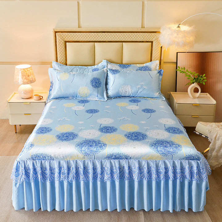 Ladies daybed cover with playful bear motif Kalsten