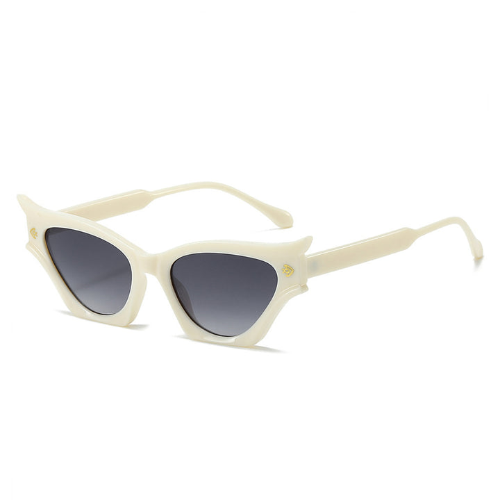 Avant-Garde Cat-Eye Sunglasses Kalsten