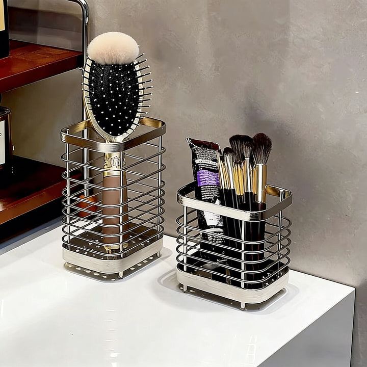 Square Chrome Wire Countertop Bathroom Bottle Organizer with Raised Feet