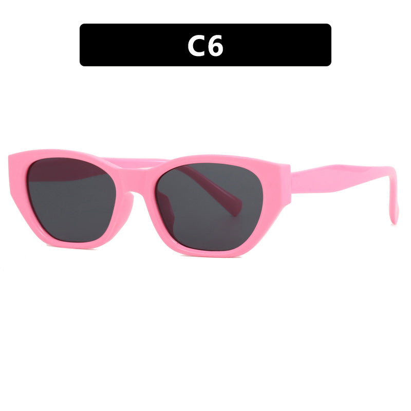 Women's futuristic cat-eye sunglasses with transparent frame and comfortable UV protection Kalsten