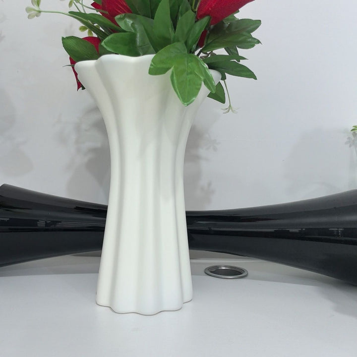 Sculpted Decorative Floral Vase Kalsten