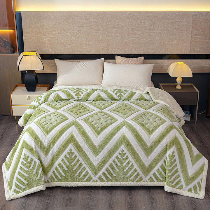 Geometric Patterned Fleece Blanket