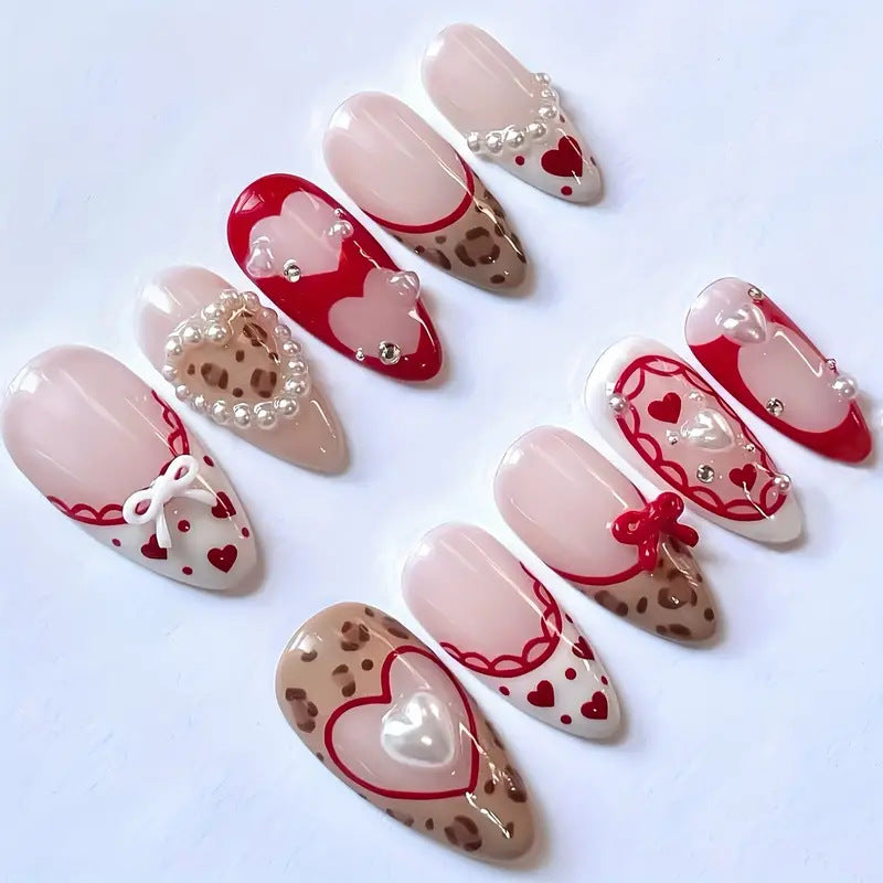 Romantic Heart-Themed Press-On Nail Art Kalsten