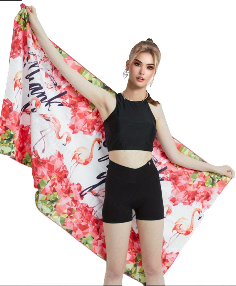 Beach towel with vibrant flamingo motifs and quick-drying material Kalsten