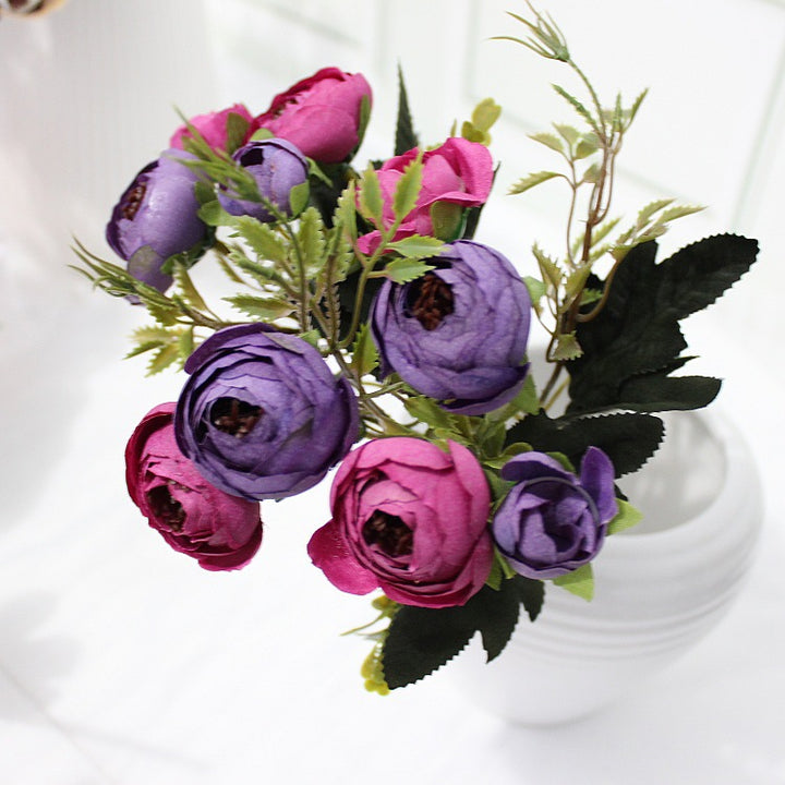Lifelike Floral Decorative Bouquet
