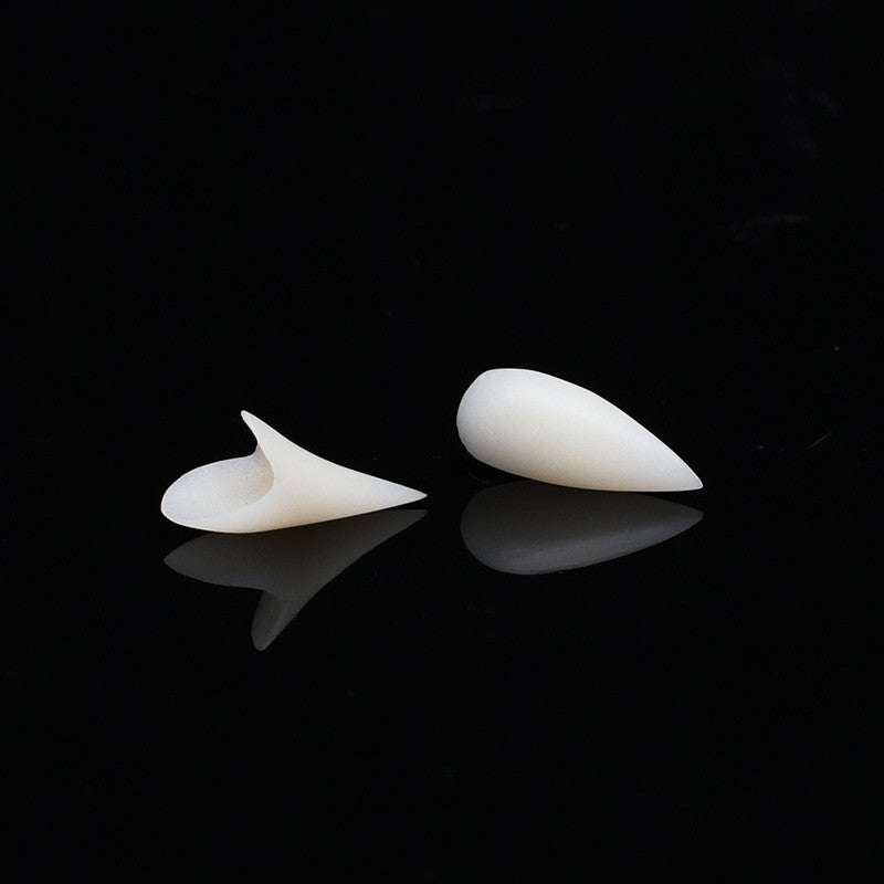 Decorative Artisan Teeth Props Kalsten