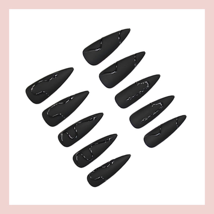 Artificial nail set with stylish geometric designs Kalsten