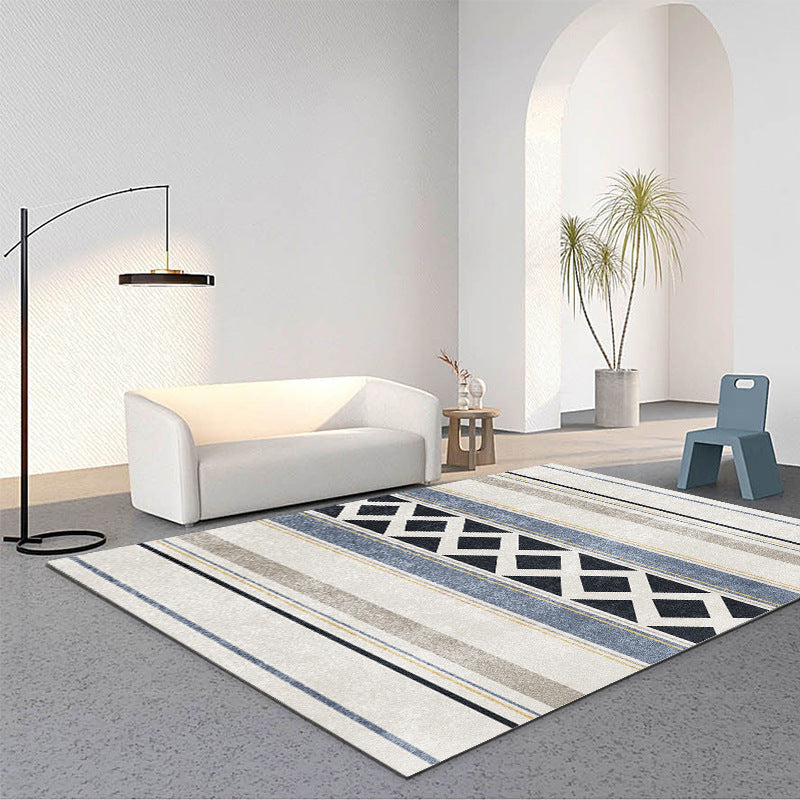 Geometric Patterned Area Rug