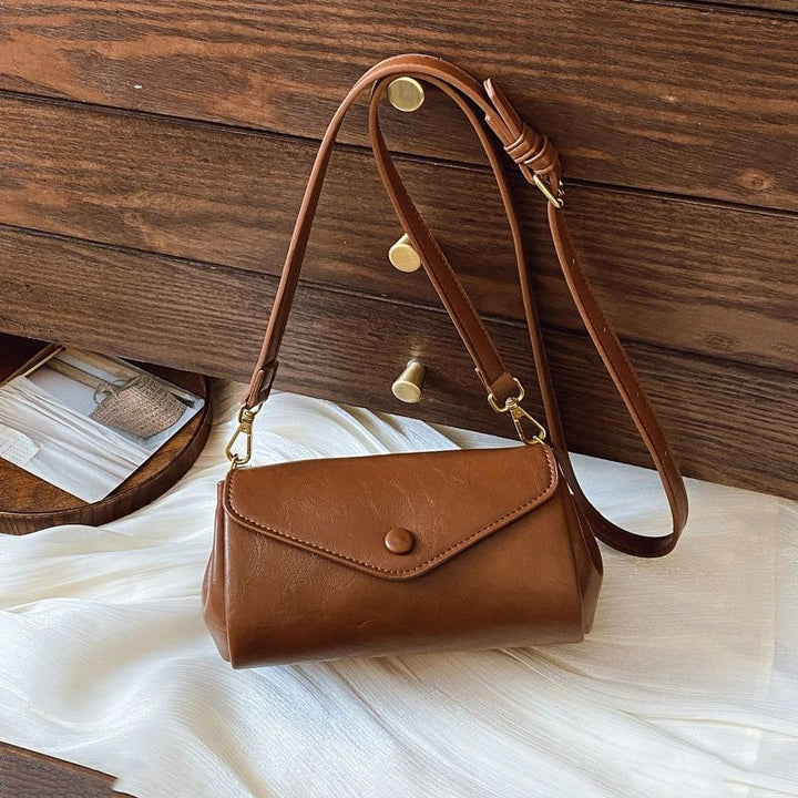 Elegant Envelope Clutch Kalsten