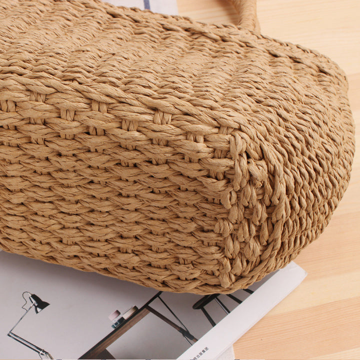 Handbag Made of Braided Natural Material with Modern Details Kalsten