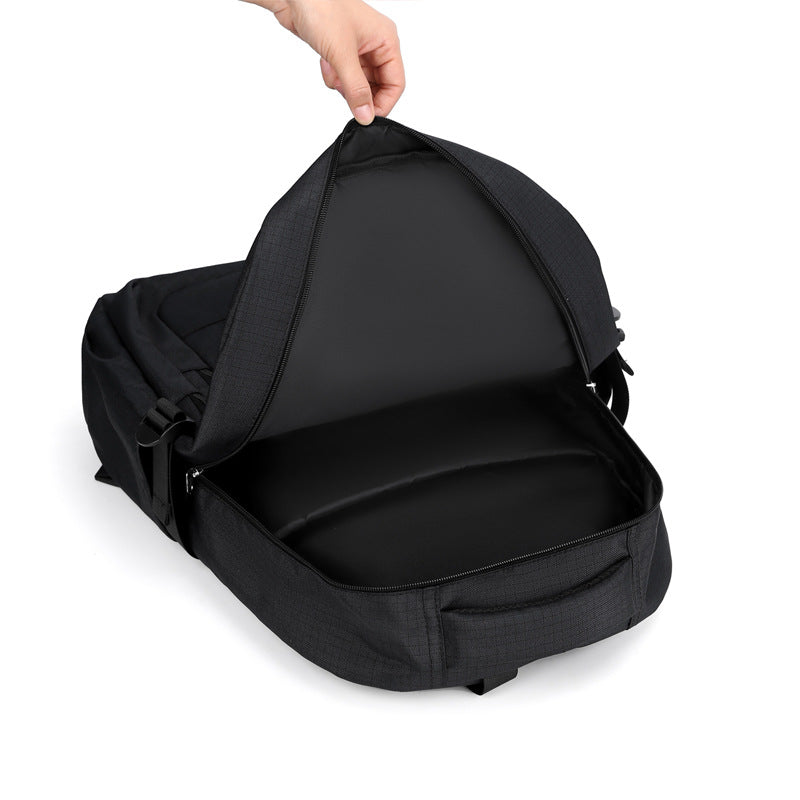 Everyday backpack with intelligent compartment system Kalsten