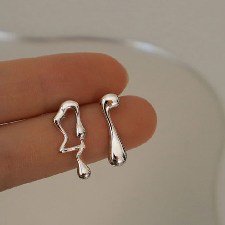Elegant and Modern Minimalistic Earrings Kalsten